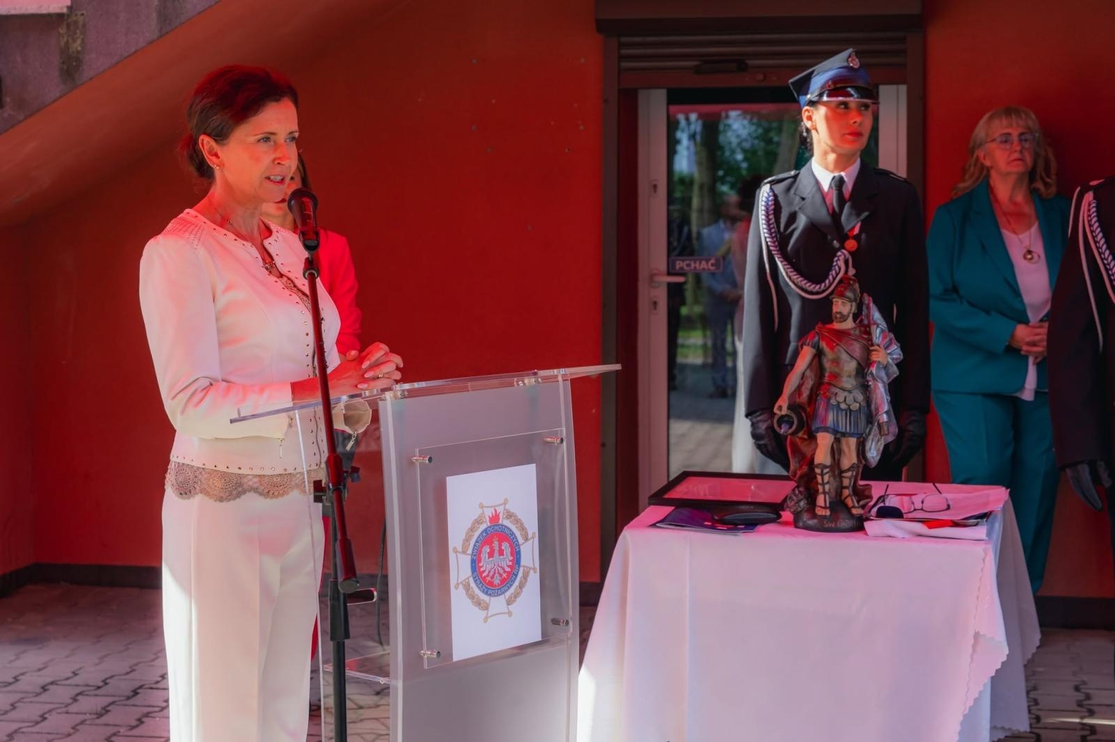Zdjęcie w galerii na portalu naszwodzislaw.com: Święto strażaków z Łazisk. 115-lecie OSP i otwarcie nowoczesnej infrastruktury [FOTO] wiadomości z regionu