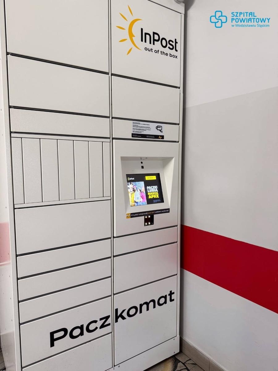 Zdjęcie w galerii na portalu naszwodzislaw.com: Paczkomat stanął przy wodzisławskim szpitalu. To ukłon w stronę pacjentów i ich rodzin wiadomości z regionu