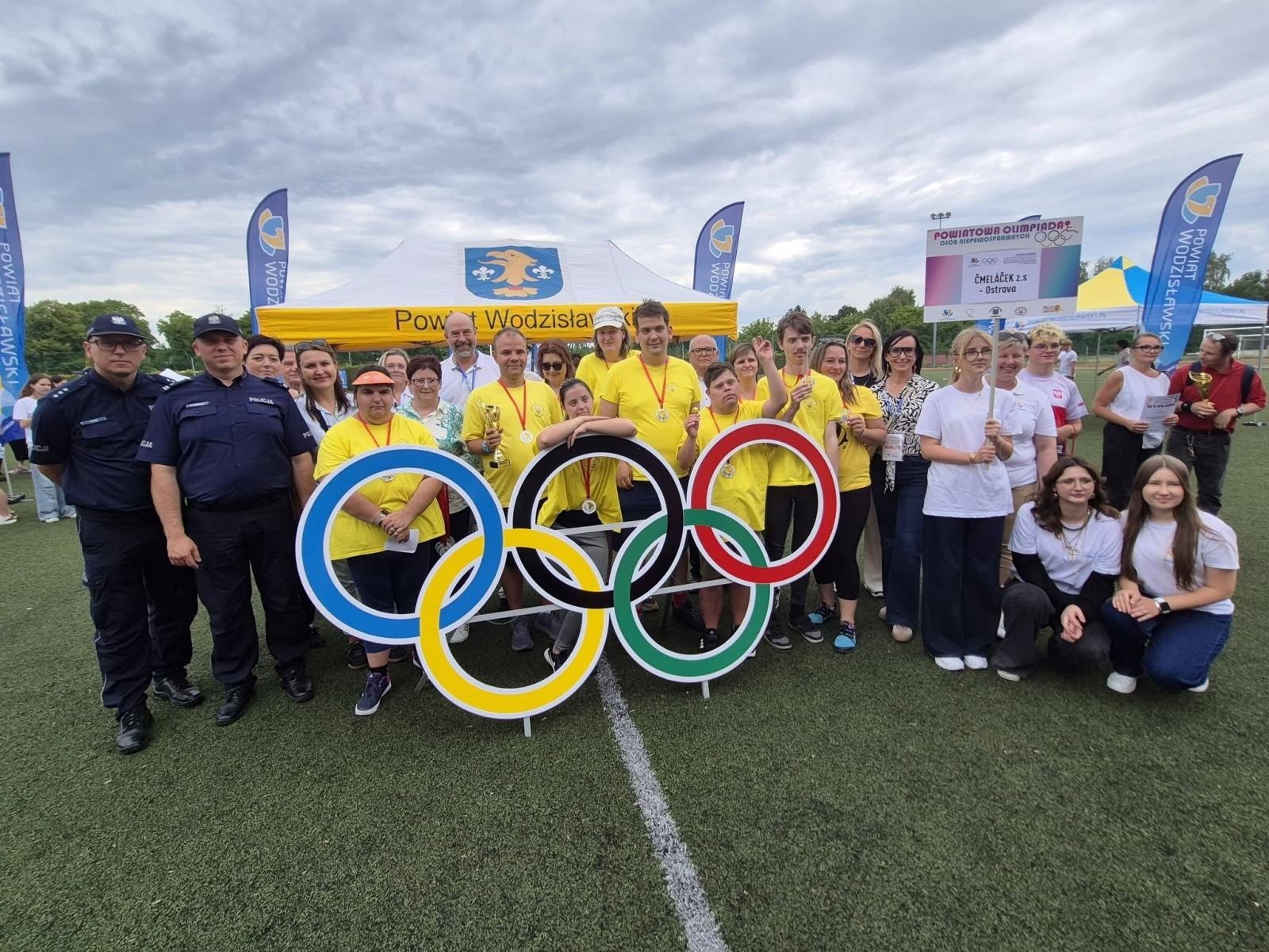 Zdjęcie w galerii na portalu naszwodzislaw.com: Tu nie było przegranych. Olimpiada Osób z Niepełnosprawnościami po raz kolejny wzruszyła uczestników wiadomości z regionu