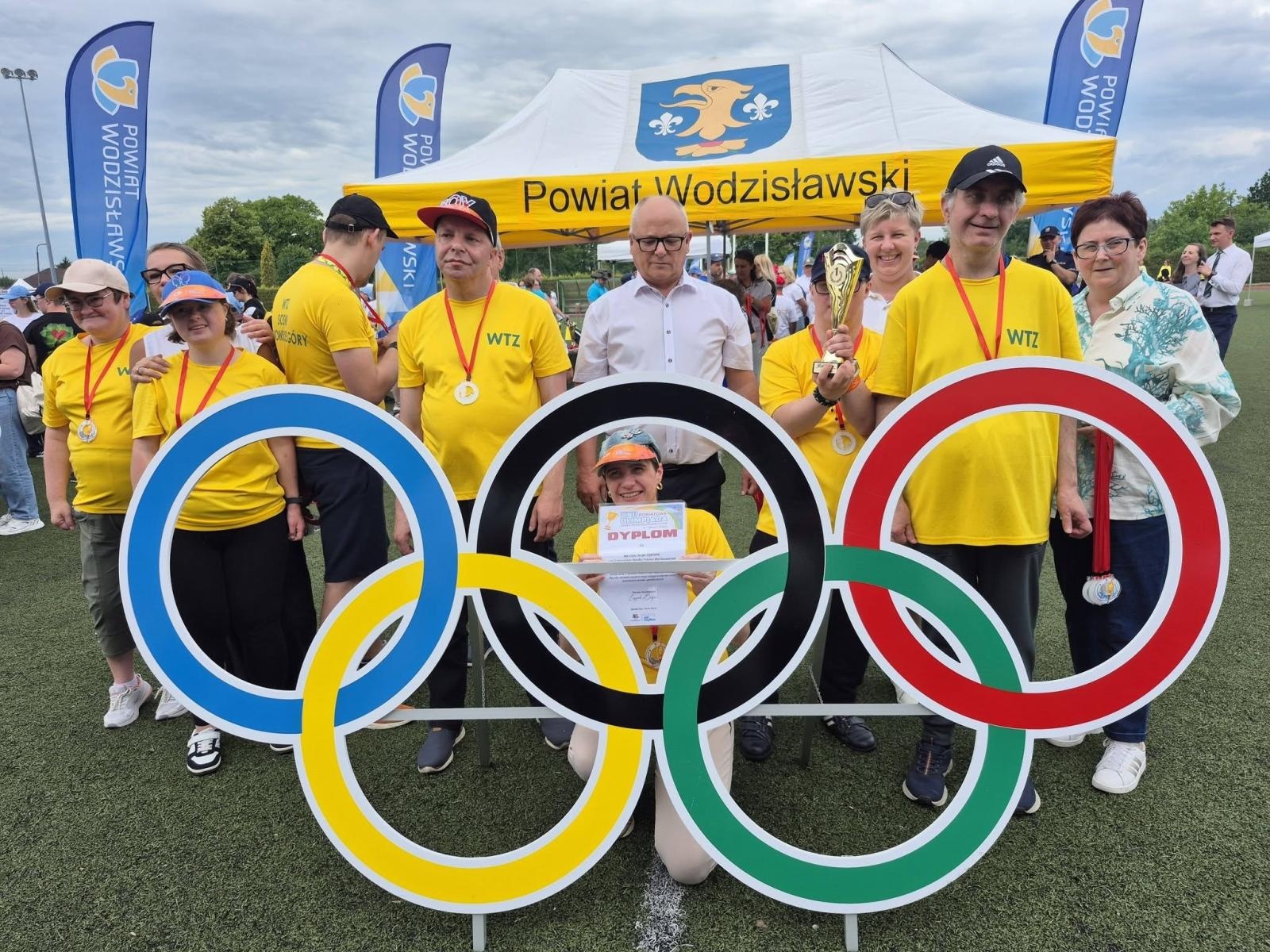 Zdjęcie w galerii na portalu naszwodzislaw.com: Tu nie było przegranych. Olimpiada Osób z Niepełnosprawnościami po raz kolejny wzruszyła uczestników wiadomości z regionu