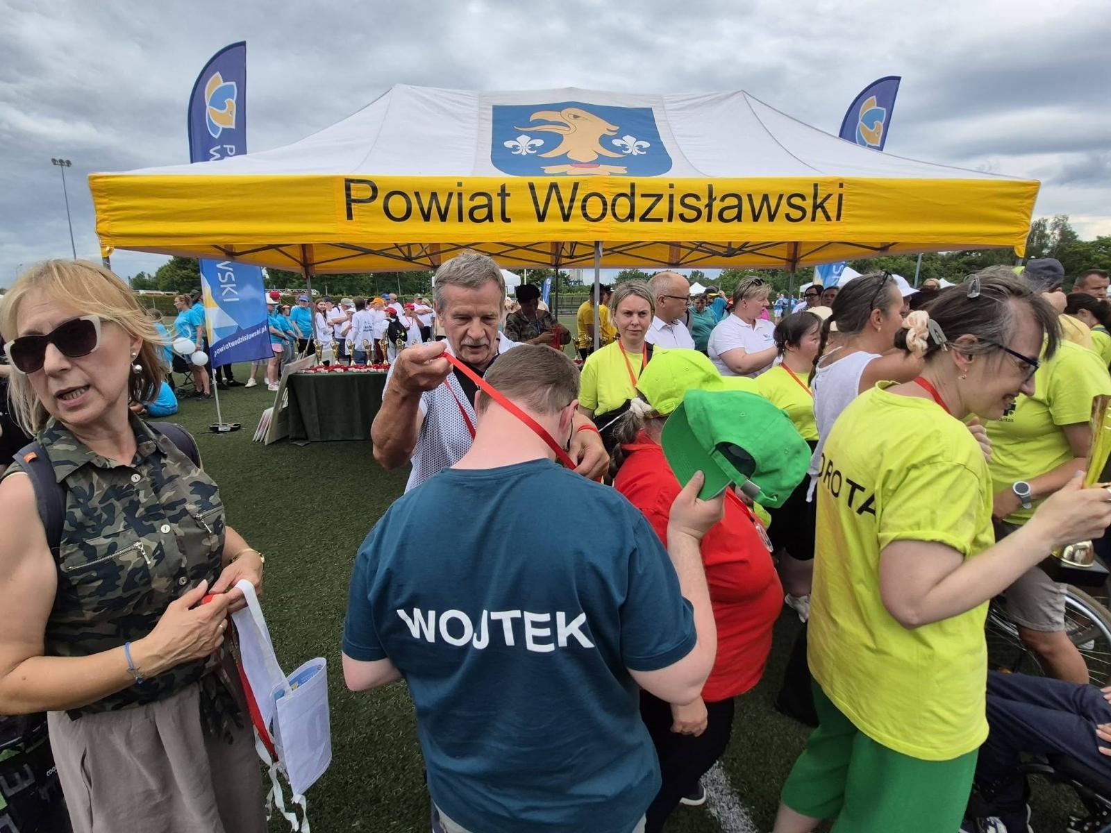 Zdjęcie w galerii na portalu naszwodzislaw.com: Tu nie było przegranych. Olimpiada Osób z Niepełnosprawnościami po raz kolejny wzruszyła uczestników wiadomości z regionu