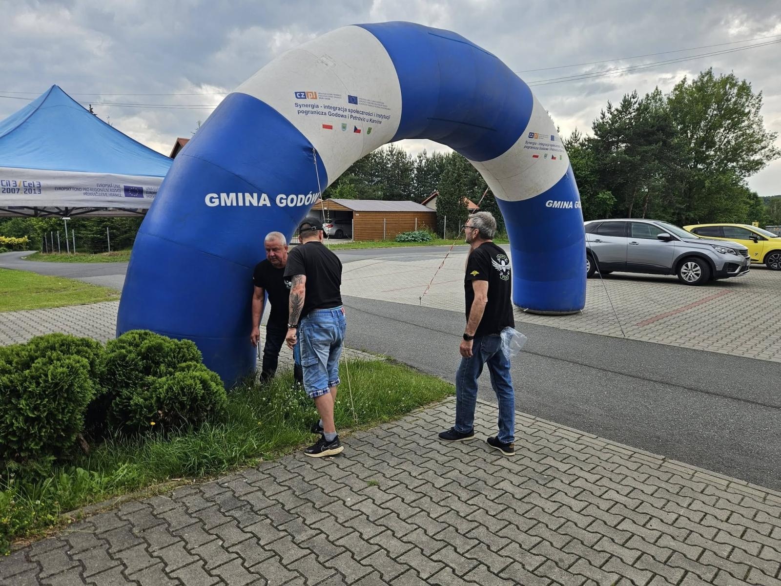 Zdjęcie w galerii na portalu naszwodzislaw.com: 15 lat na dwóch kołach. Grupa Motocyklowa Sami Swoi świętowała jubileusz w Krostoszowicach wiadomości z regionu