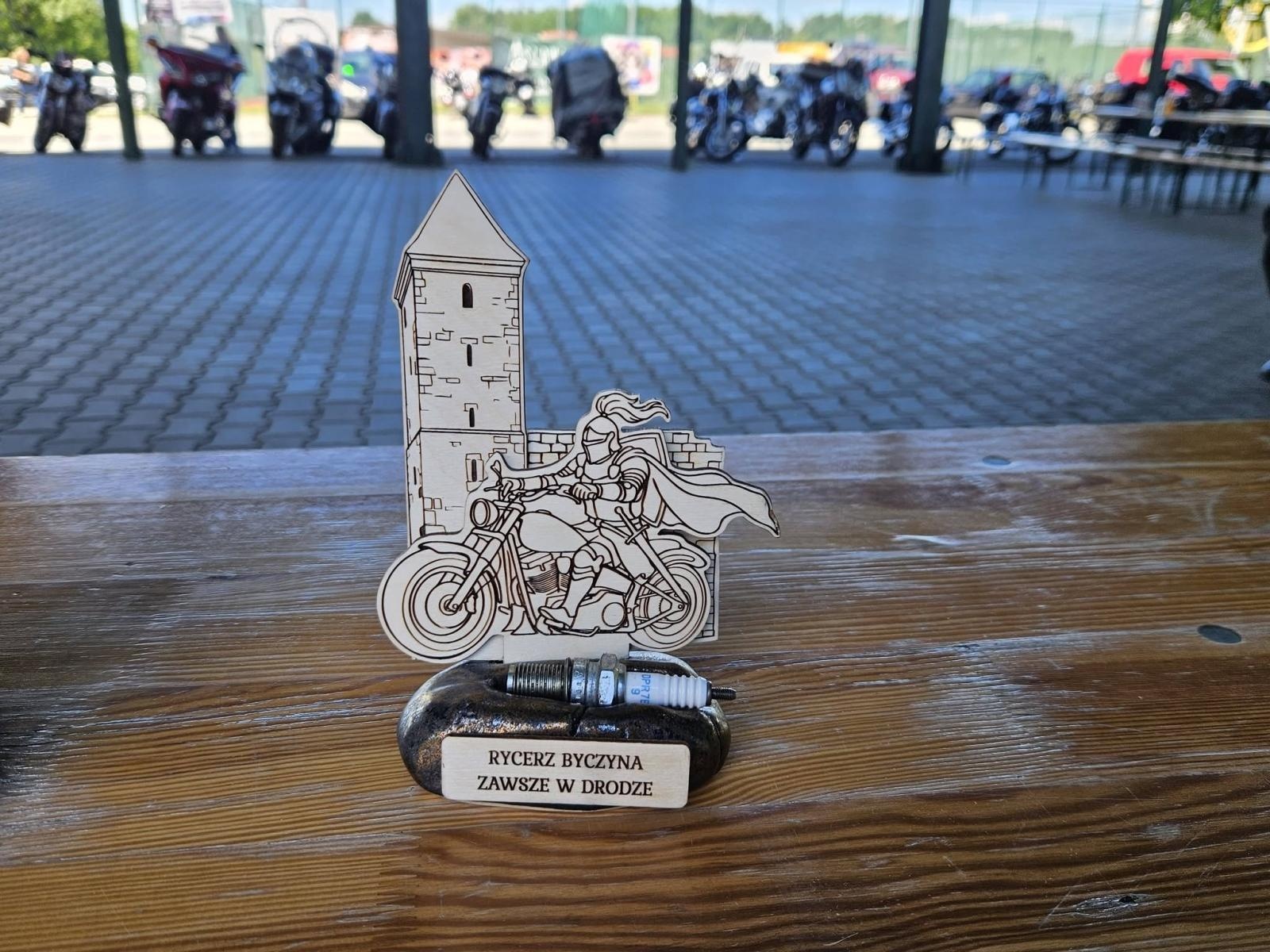 Zdjęcie w galerii na portalu naszwodzislaw.com: 15 lat na dwóch kołach. Grupa Motocyklowa Sami Swoi świętowała jubileusz w Krostoszowicach wiadomości z regionu