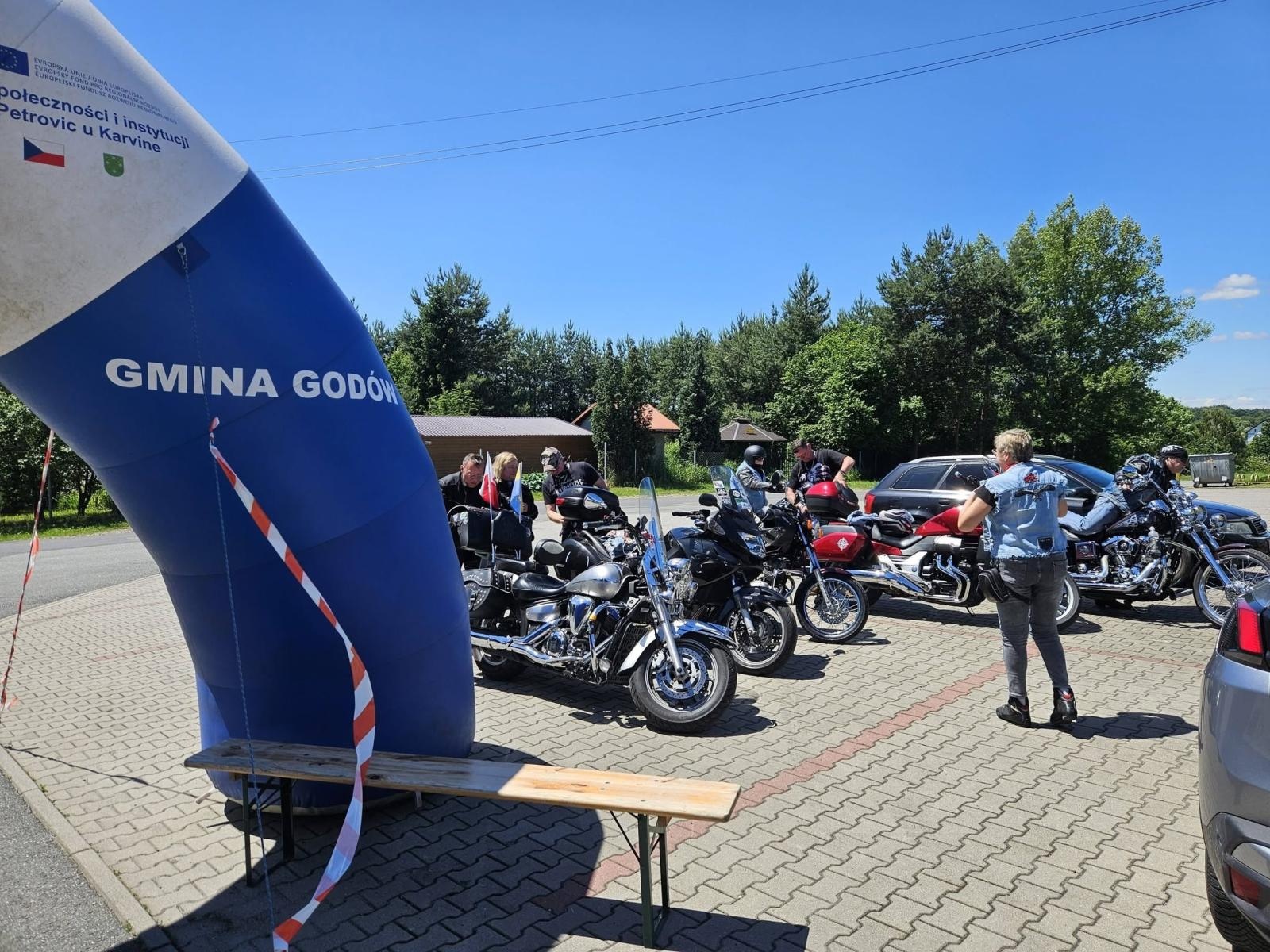 Zdjęcie w galerii na portalu naszwodzislaw.com: 15 lat na dwóch kołach. Grupa Motocyklowa Sami Swoi świętowała jubileusz w Krostoszowicach wiadomości z regionu
