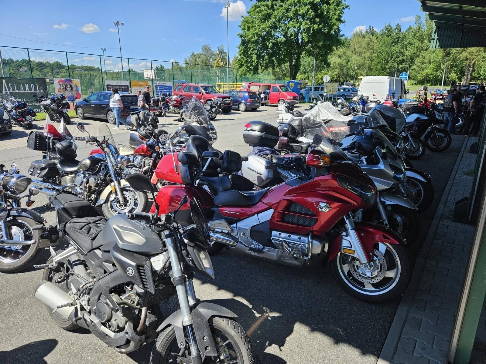 Zdjęcie w galerii na portalu naszwodzislaw.com: 15 lat na dwóch kołach. Grupa Motocyklowa Sami Swoi świętowała jubileusz w Krostoszowicach wiadomości z regionu