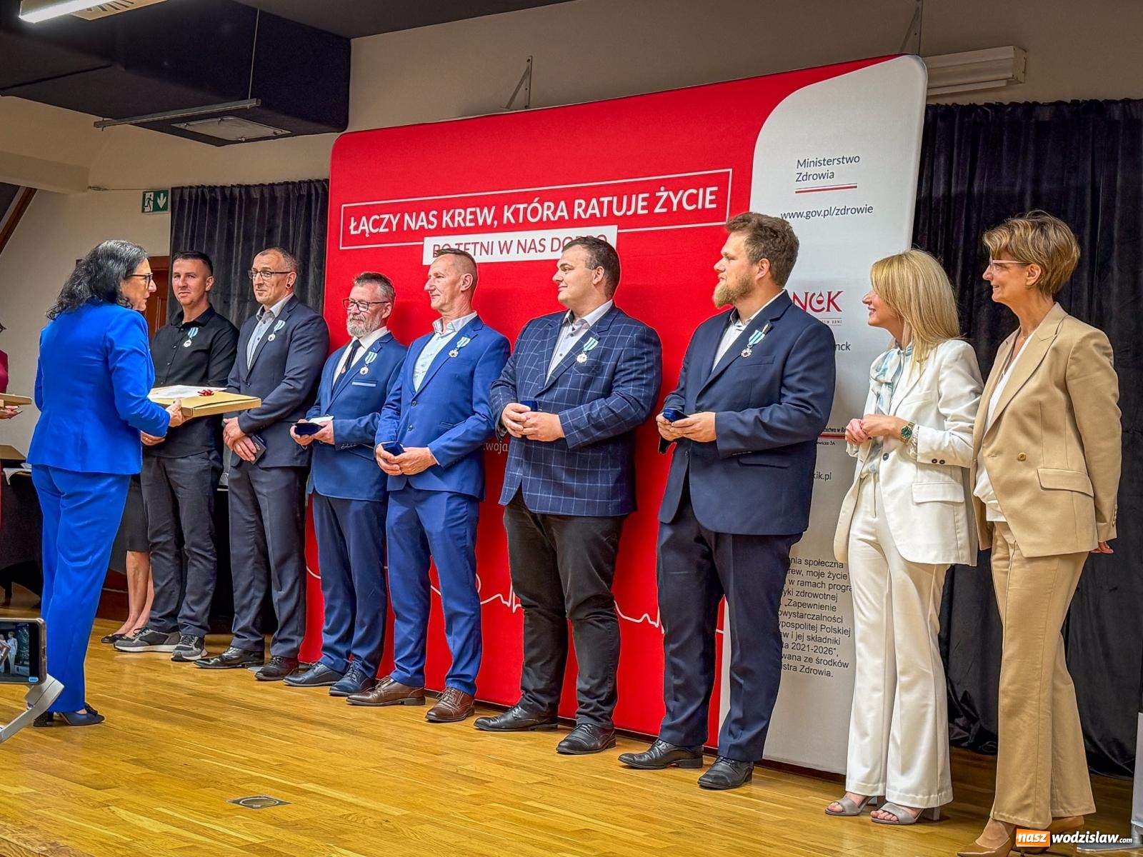 Zdjęcie w galerii na portalu naszwodzislaw.com: Zasłużeni krwiodawcy z regionu uhonorowani na Zamku Piastowskim w Raciborzu wiadomości z regionu