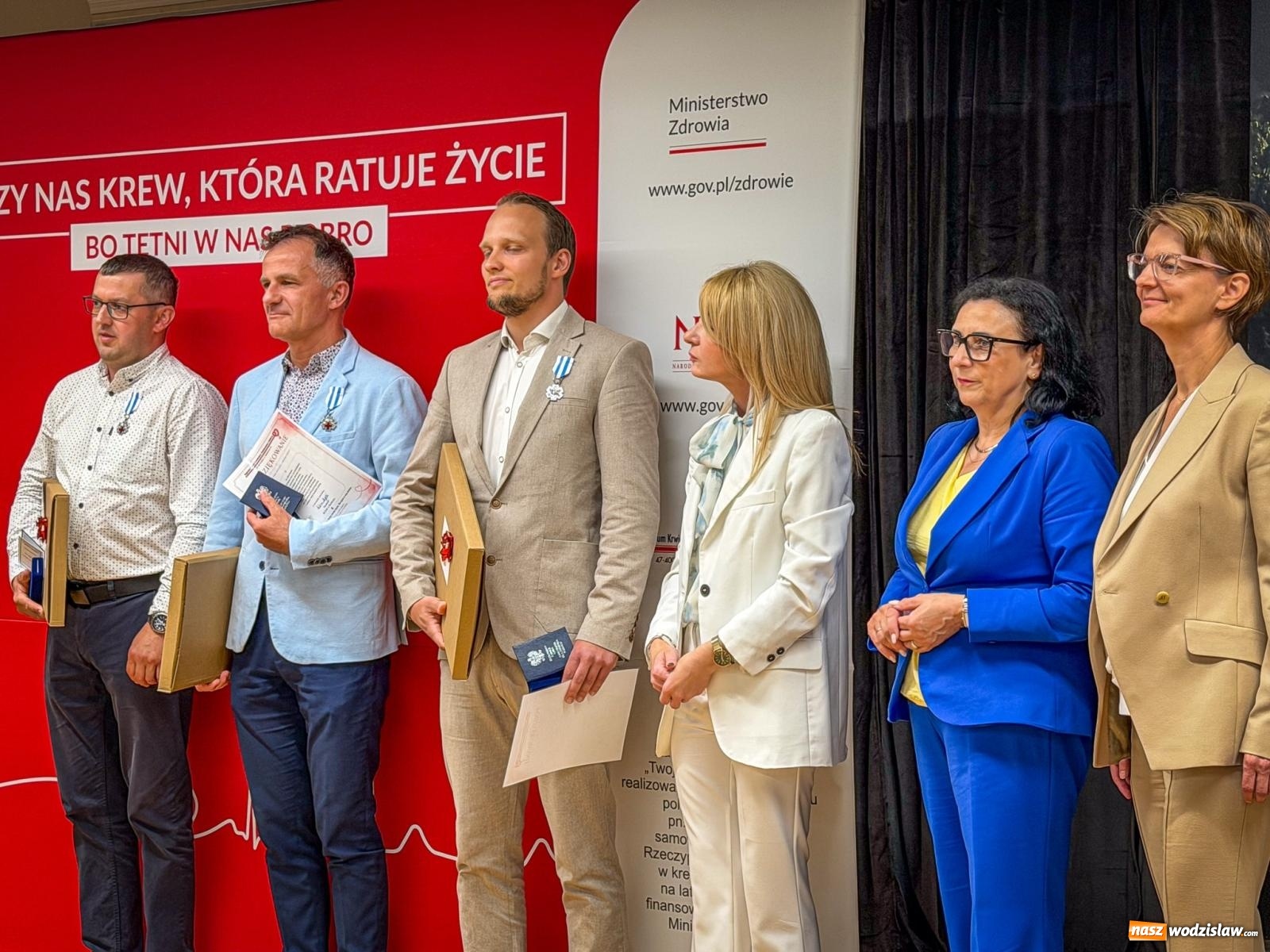 Zdjęcie w galerii na portalu naszwodzislaw.com: Zasłużeni krwiodawcy z regionu uhonorowani na Zamku Piastowskim w Raciborzu wiadomości z regionu