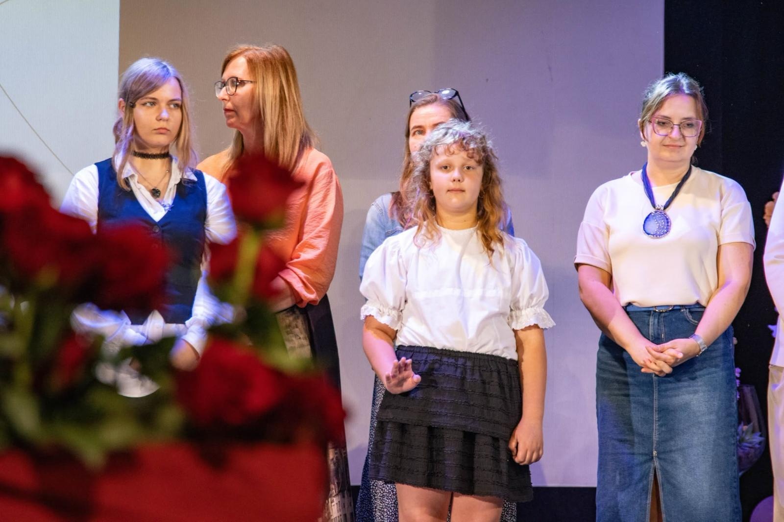 Zdjęcie w galerii na portalu naszwodzislaw.com: Sukcesy młodzieży nagrodzone w Wodzisławskim Centrum Kultury. Gala pełna emocji wiadomości z regionu
