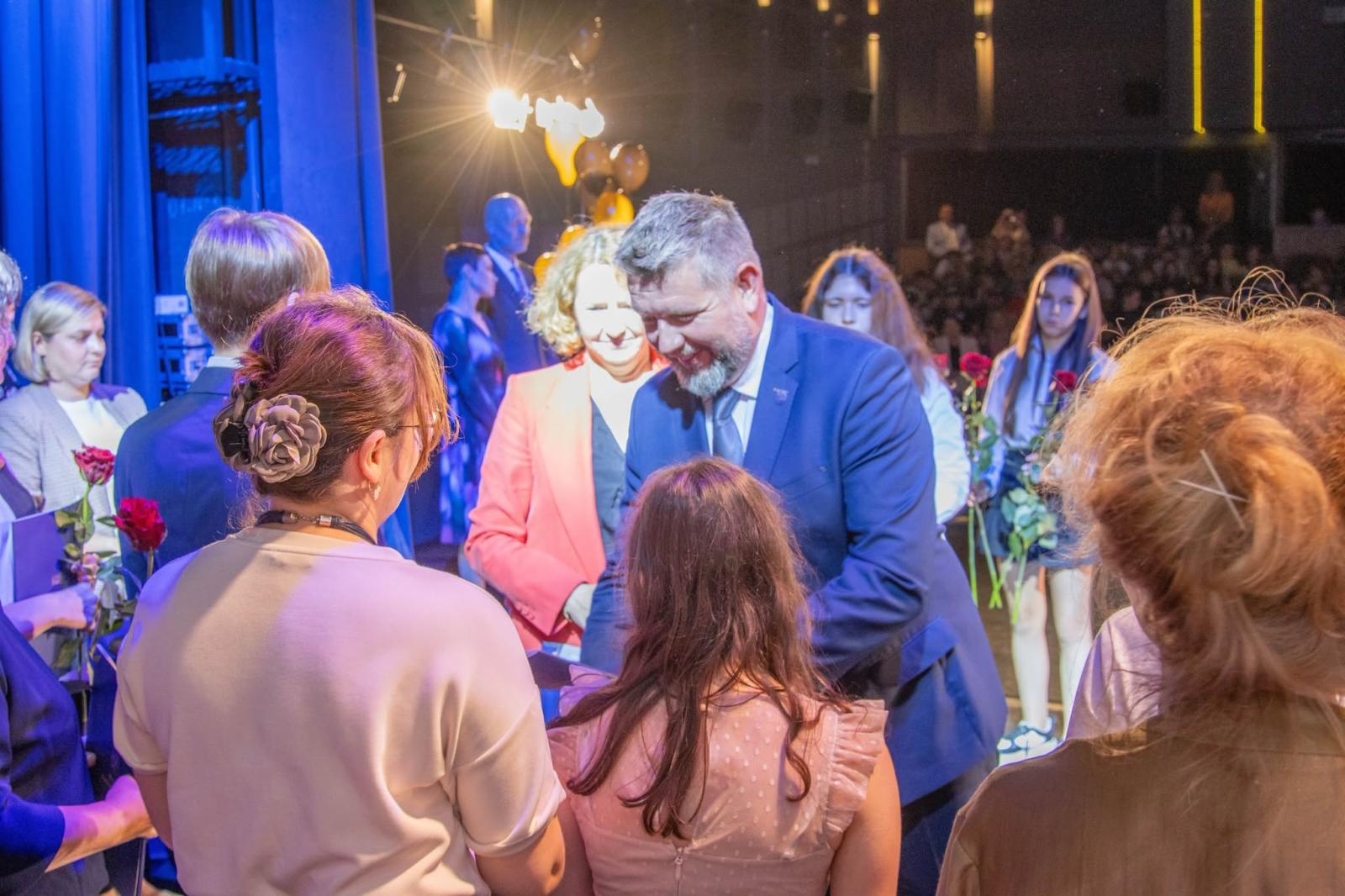 Zdjęcie w galerii na portalu naszwodzislaw.com: Sukcesy młodzieży nagrodzone w Wodzisławskim Centrum Kultury. Gala pełna emocji wiadomości z regionu