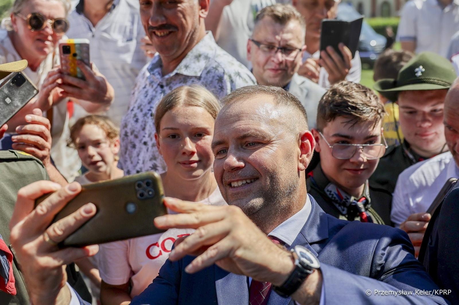 Zdjęcie w galerii na portalu naszwodzislaw.com: Narodowy Dzień Powstań Śląskich. Prezydent Karol Nawrocki w gm. Lubomia wiadomości z regionu