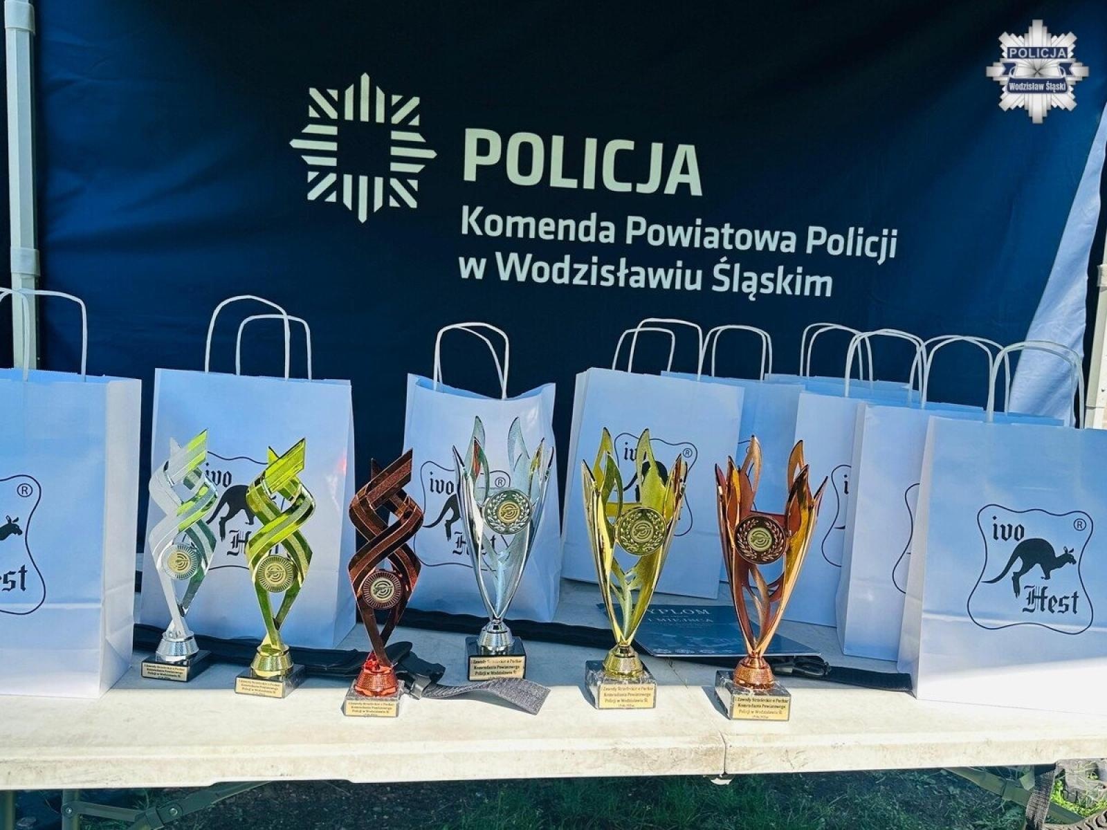 Zdjęcie w galerii na portalu naszwodzislaw.com: Pierwsze takie zawody w Pszowie. Policjanci rywalizowali o Puchar Komendanta Powiatowego Policji wiadomości z regionu