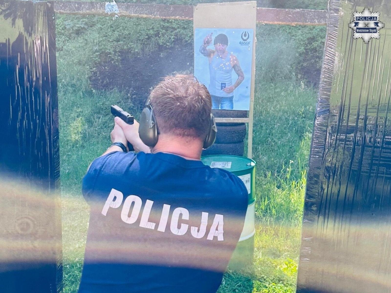 Zdjęcie w galerii na portalu naszwodzislaw.com: Pierwsze takie zawody w Pszowie. Policjanci rywalizowali o Puchar Komendanta Powiatowego Policji wiadomości z regionu