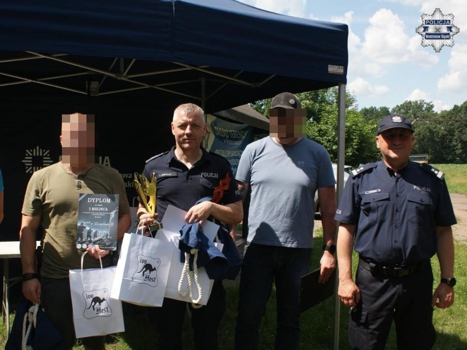 Zdjęcie w galerii na portalu naszwodzislaw.com: Pierwsze takie zawody w Pszowie. Policjanci rywalizowali o Puchar Komendanta Powiatowego Policji wiadomości z regionu