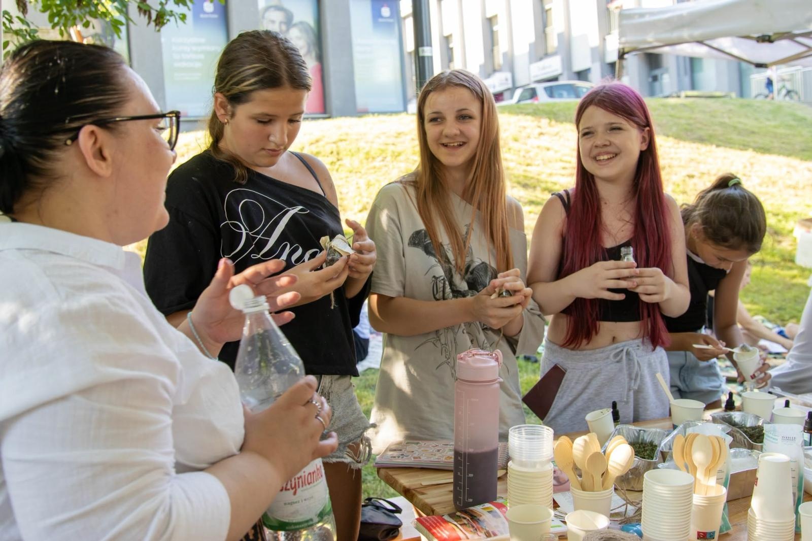 Zdjęcie w galerii na portalu naszwodzislaw.com: Od słowiańskich tradycji po ogniste widowisko. Tak świętowano Noc Świętojańską w Wodzisławiu [FOTO i WIDEO] wiadomości z regionu