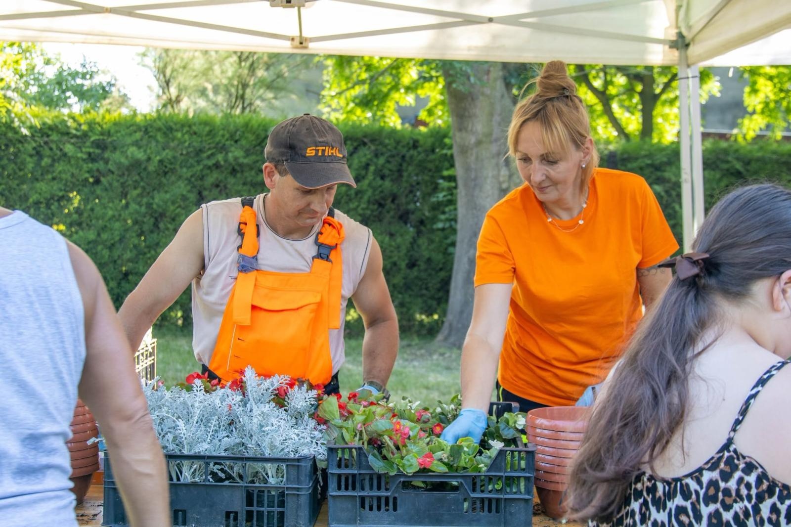 Zdjęcie w galerii na portalu naszwodzislaw.com: Od słowiańskich tradycji po ogniste widowisko. Tak świętowano Noc Świętojańską w Wodzisławiu [FOTO i WIDEO] wiadomości z regionu