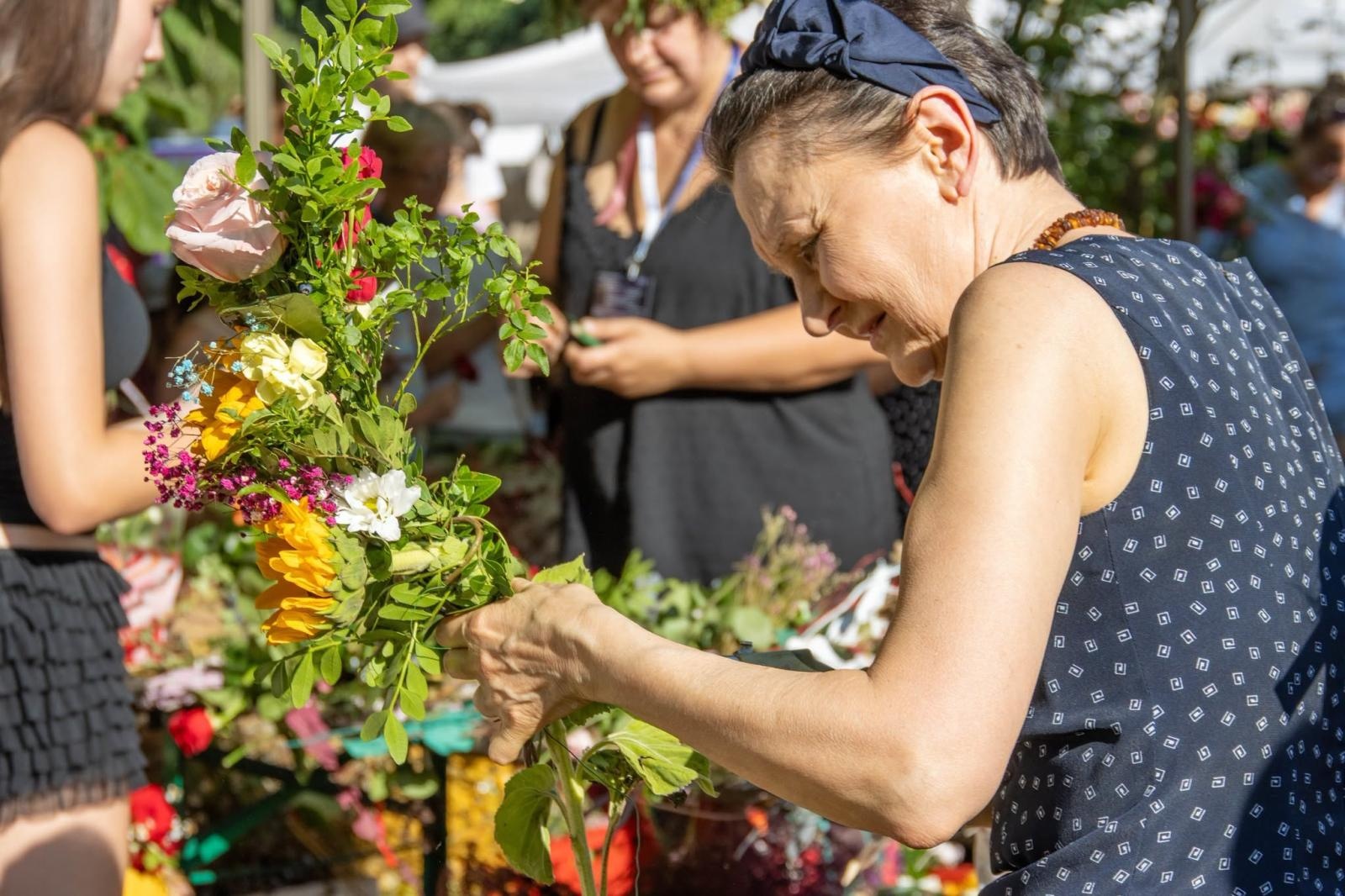 Zdjęcie w galerii na portalu naszwodzislaw.com: Od słowiańskich tradycji po ogniste widowisko. Tak świętowano Noc Świętojańską w Wodzisławiu [FOTO i WIDEO] wiadomości z regionu