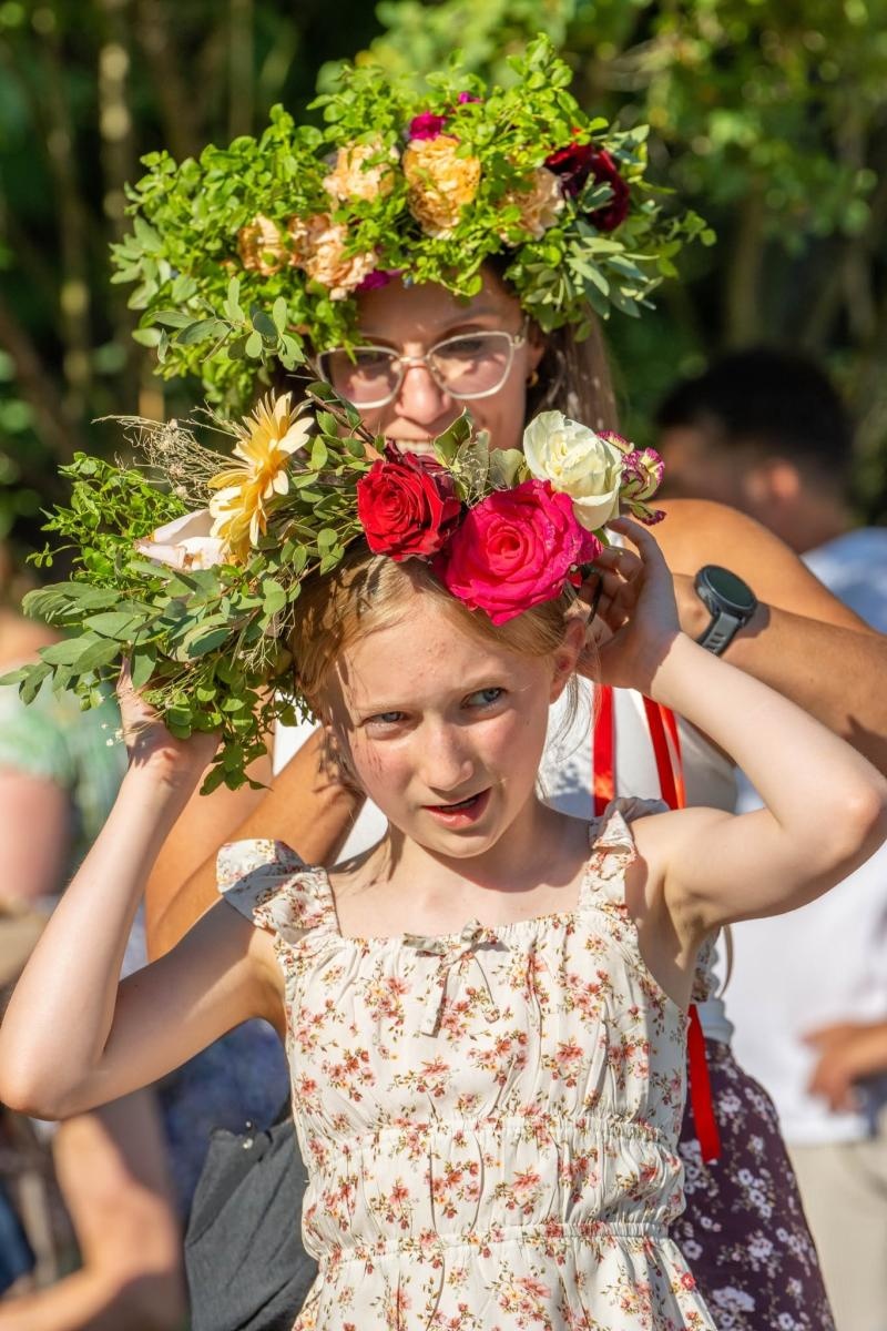 Zdjęcie w galerii na portalu naszwodzislaw.com: Od słowiańskich tradycji po ogniste widowisko. Tak świętowano Noc Świętojańską w Wodzisławiu [FOTO i WIDEO] wiadomości z regionu