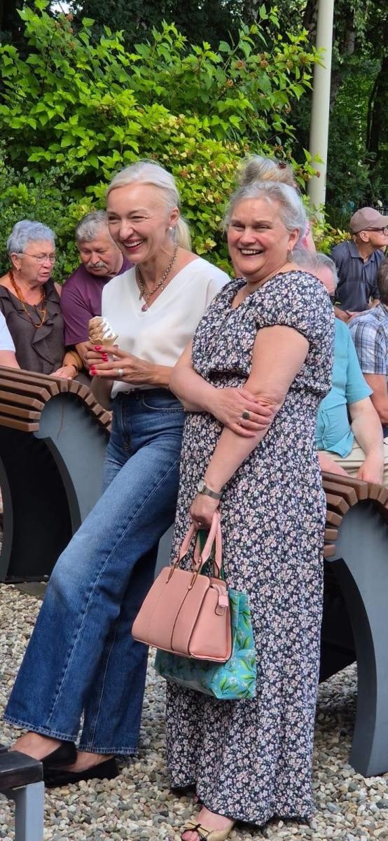 Zdjęcie w galerii na portalu naszwodzislaw.com: Letnie popołudnie z muzyką. Tężniogranie ponownie przyciągnęło mieszkańców Radlina wiadomości z regionu
