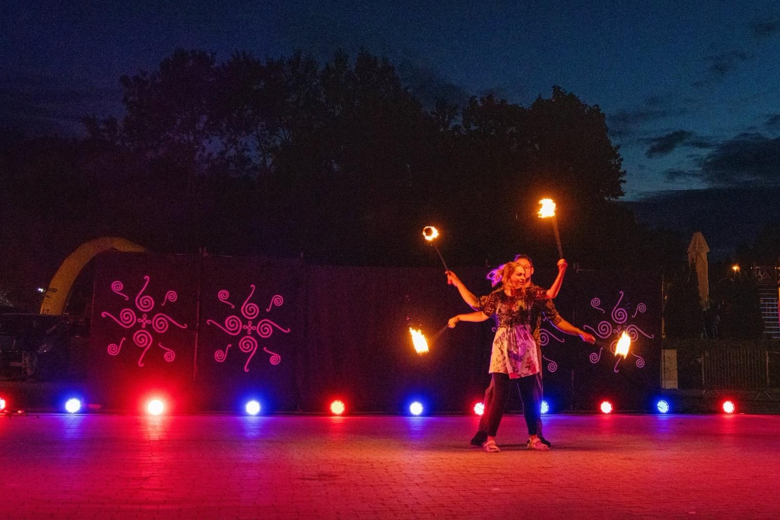 Zdjęcie w galerii na portalu naszwodzislaw.com: Wodzisławski Festiwal Kuglarzy zakończony. Trzy dni pełne sztuki ulicznej i emocji [FOTO] wiadomości z regionu