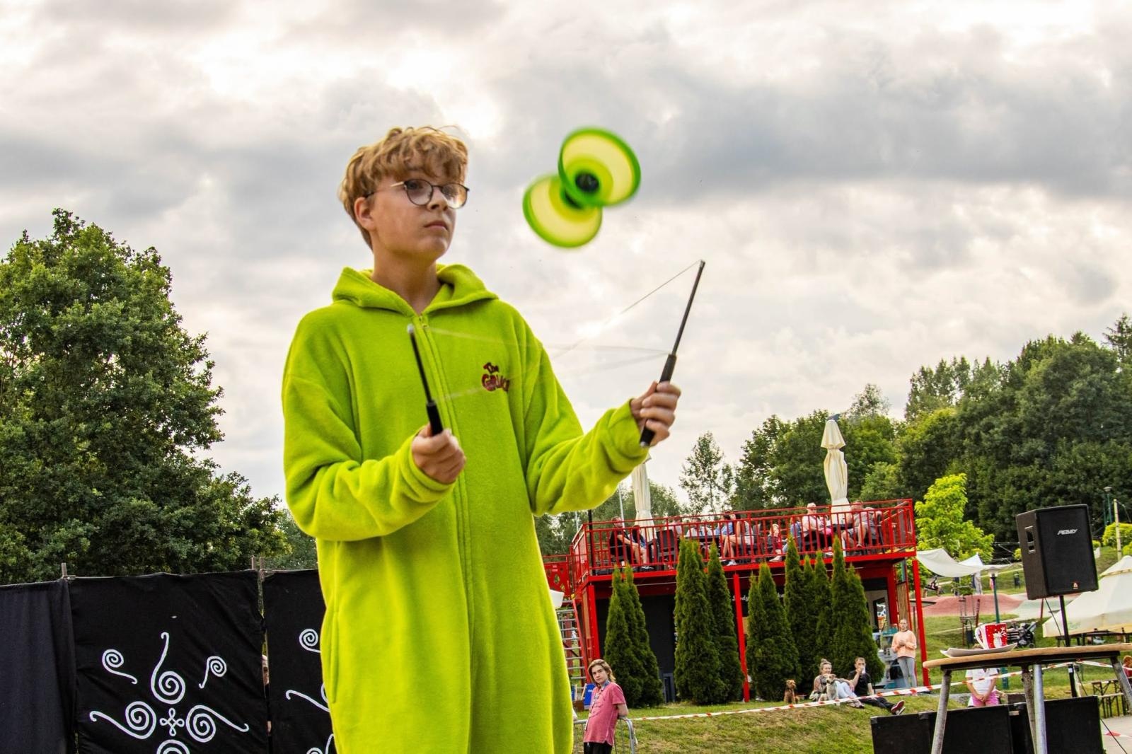 Zdjęcie w galerii na portalu naszwodzislaw.com: Wodzisławski Festiwal Kuglarzy zakończony. Trzy dni pełne sztuki ulicznej i emocji [FOTO] wiadomości z regionu