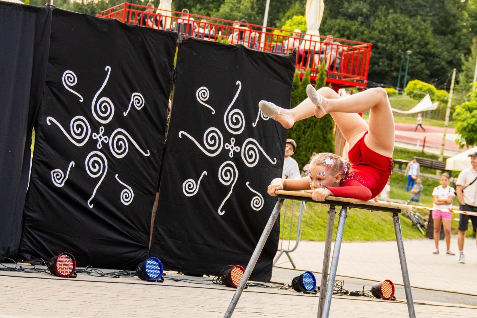 Zdjęcie w galerii na portalu naszwodzislaw.com: Wodzisławski Festiwal Kuglarzy zakończony. Trzy dni pełne sztuki ulicznej i emocji [FOTO] wiadomości z regionu