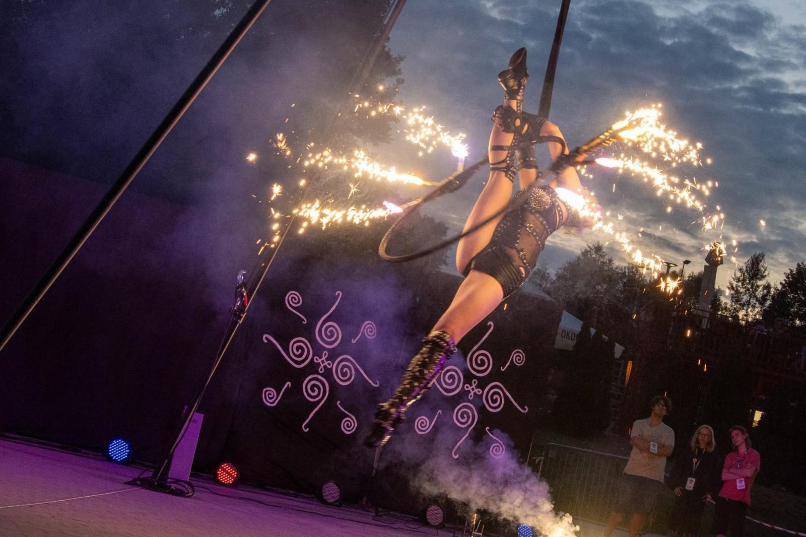 Zdjęcie w galerii na portalu naszwodzislaw.com: Wodzisławski Festiwal Kuglarzy zakończony. Trzy dni pełne sztuki ulicznej i emocji [FOTO] wiadomości z regionu