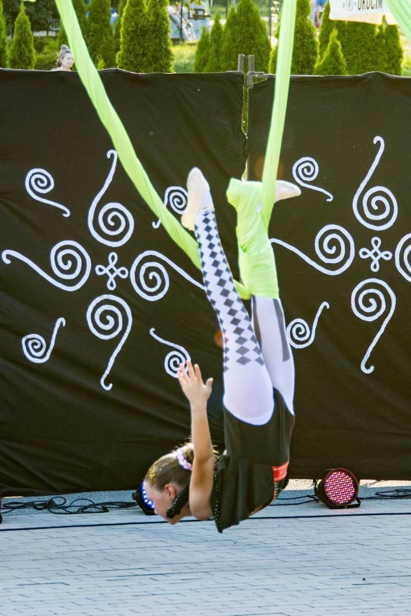 Zdjęcie w galerii na portalu naszwodzislaw.com: Wodzisławski Festiwal Kuglarzy zakończony. Trzy dni pełne sztuki ulicznej i emocji [FOTO] wiadomości z regionu