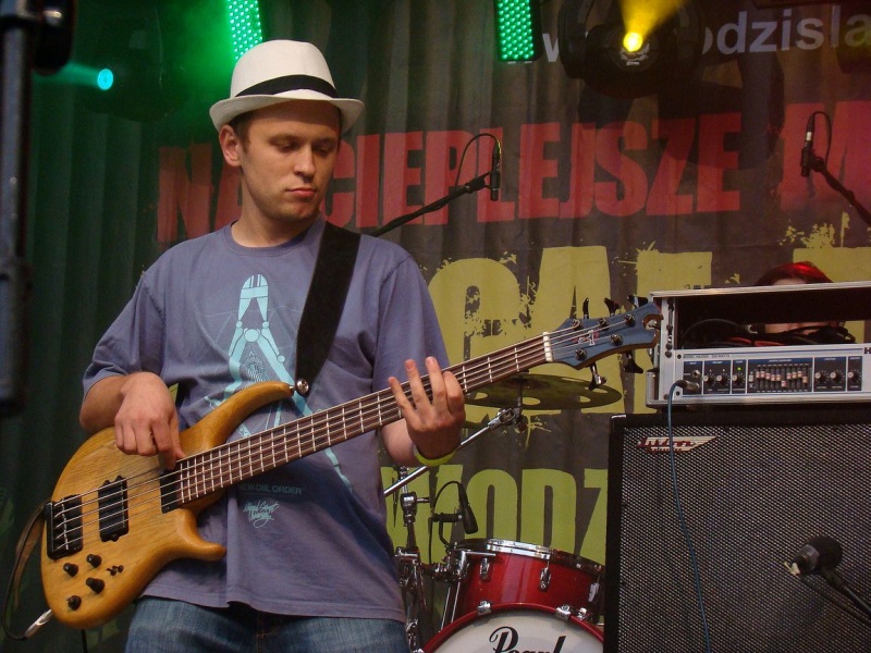 Zdjęcie w galerii na portalu naszwodzislaw.com: Ochy i achy nad festiwalem wiadomości z regionu