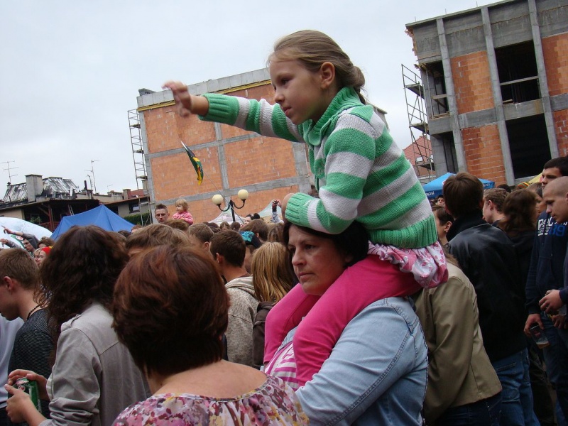 Zdjęcie w galerii na portalu naszwodzislaw.com: Ochy i achy nad festiwalem wiadomości z regionu