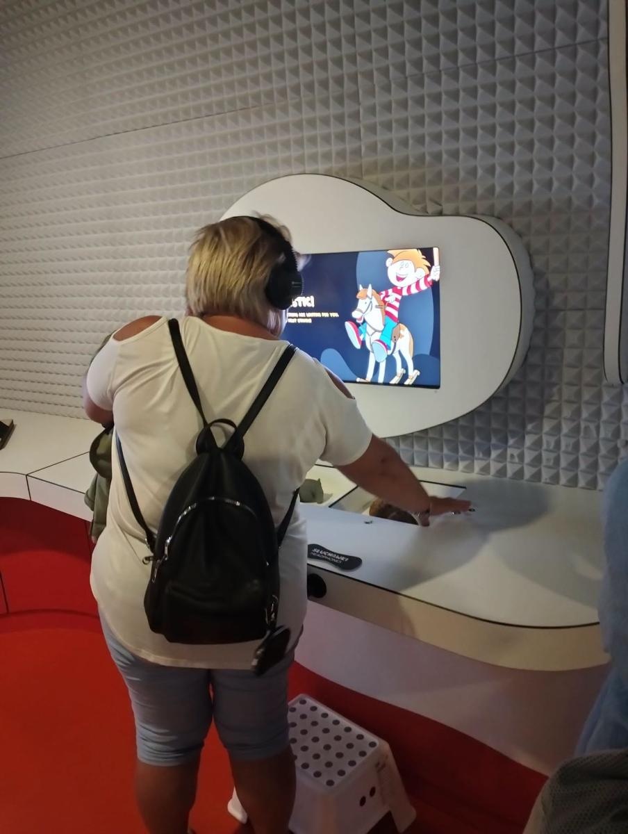 Zdjęcie w galerii na portalu naszwodzislaw.com: Reksio, Bolek i Lolek znów ożyli. Seniorzy z Polski i Czech odbyli sentymentalną podróż do dzieciństwa wiadomości z regionu