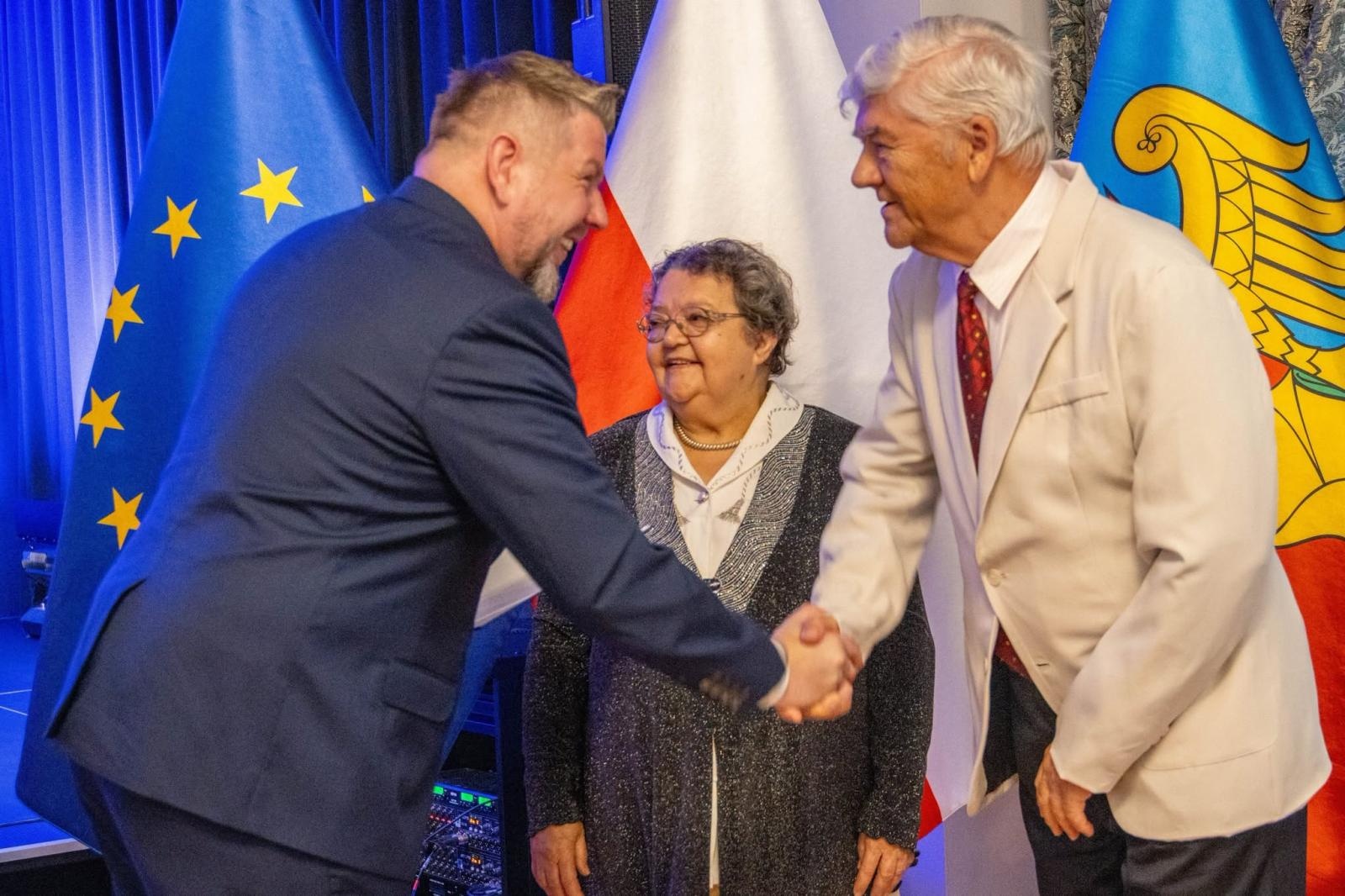 Zdjęcie w galerii na portalu naszwodzislaw.com: Łączy ich nawet 65 lat małżeństwa. Wyjątkowa uroczystość w Wodzisławiu Śląskim [FOTO] wiadomości z regionu