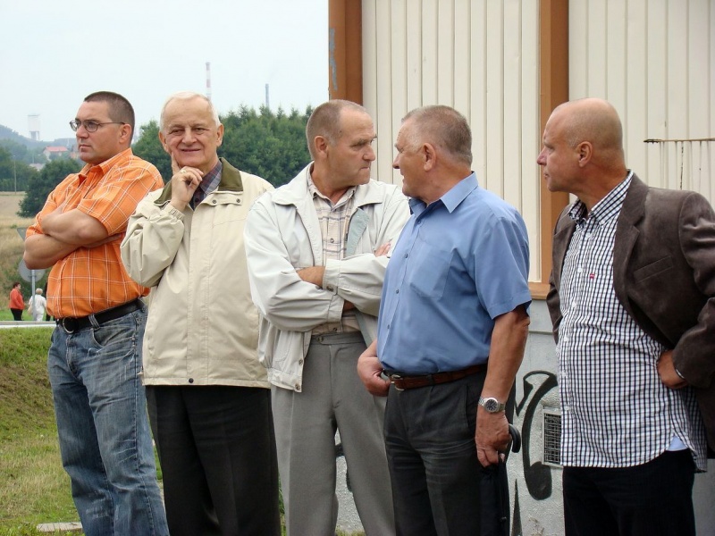 Zdjęcie w galerii na portalu naszwodzislaw.com: Z pompą otworzyli drogę wiadomości z regionu