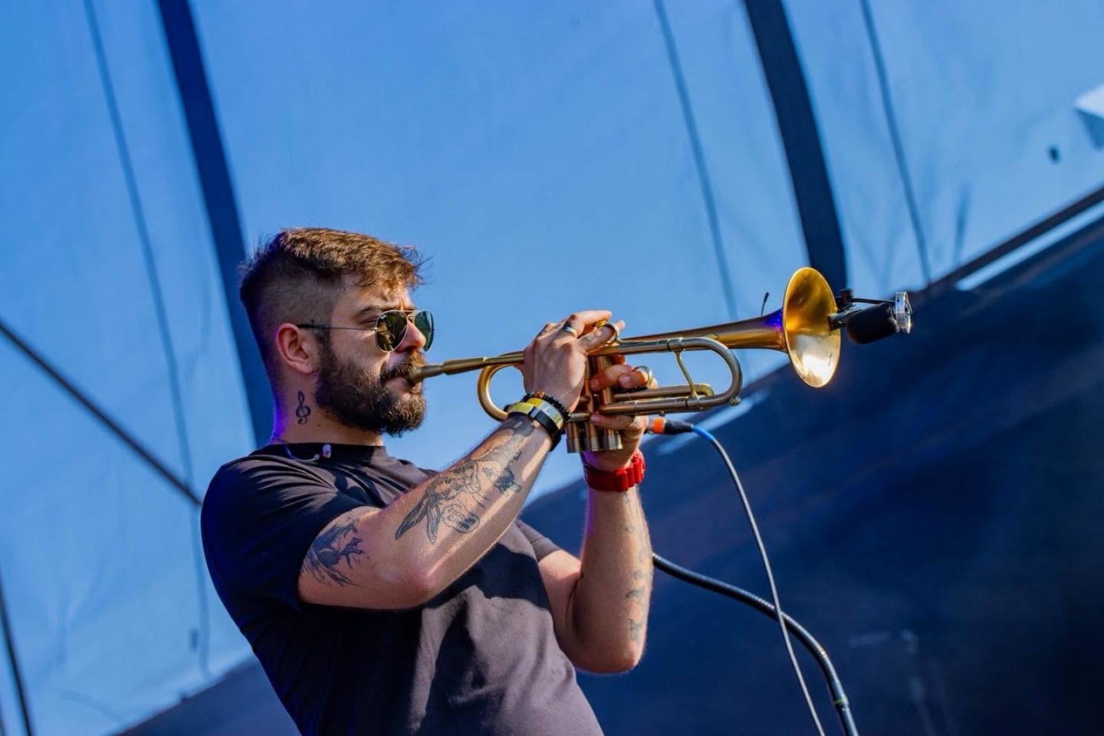 Zdjęcie w galerii na portalu naszwodzislaw.com: Reggae ponownie opanowało Wodzisław. Tysiące fanów na festiwalu Najcieplejsze Miejsce na Ziemi [FOTO] wiadomości z regionu
