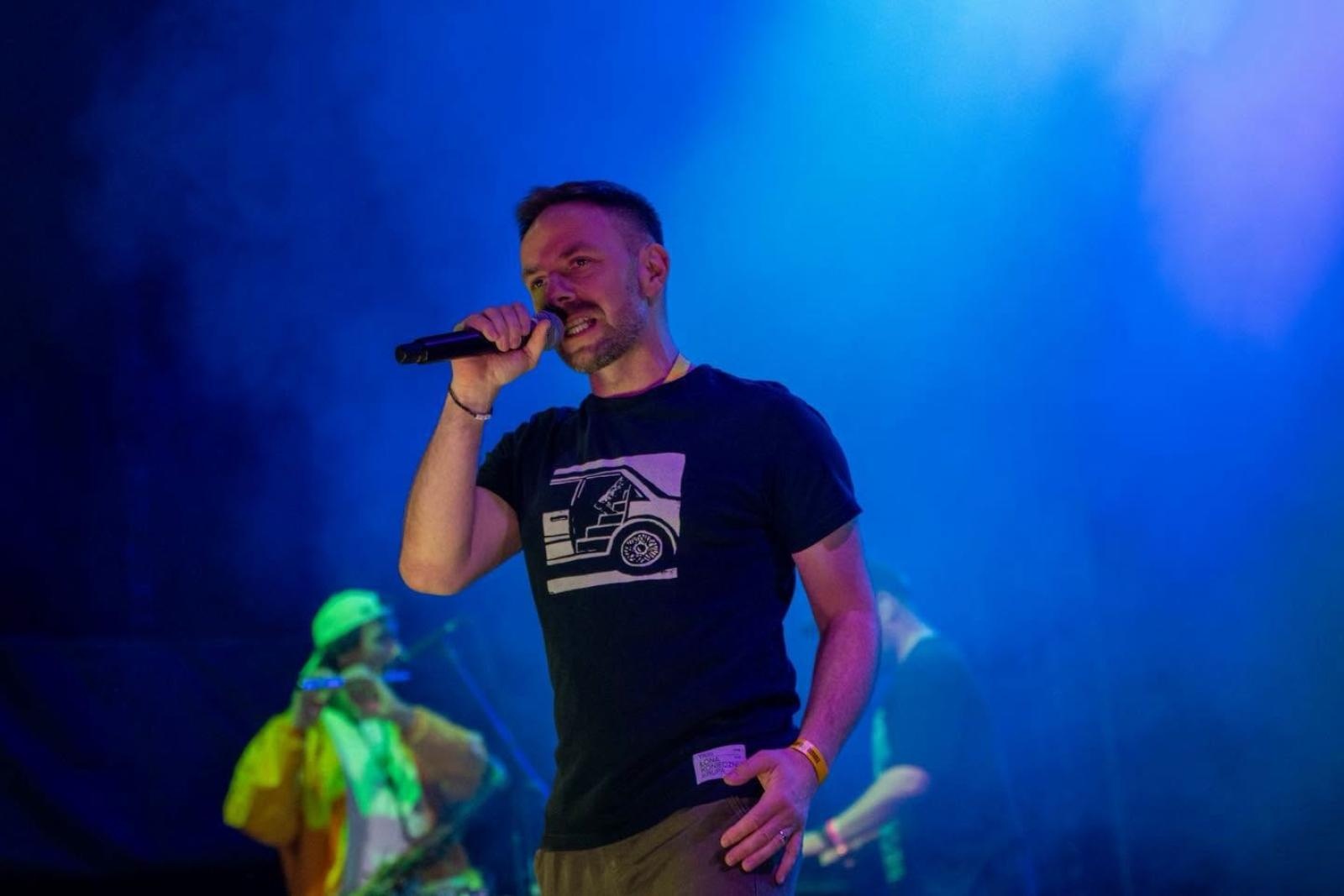 Zdjęcie w galerii na portalu naszwodzislaw.com: Reggae ponownie opanowało Wodzisław. Tysiące fanów na festiwalu Najcieplejsze Miejsce na Ziemi [FOTO] wiadomości z regionu