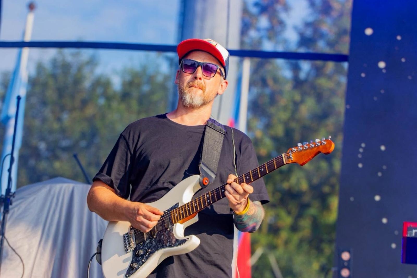 Zdjęcie w galerii na portalu naszwodzislaw.com: Reggae ponownie opanowało Wodzisław. Tysiące fanów na festiwalu Najcieplejsze Miejsce na Ziemi [FOTO] wiadomości z regionu