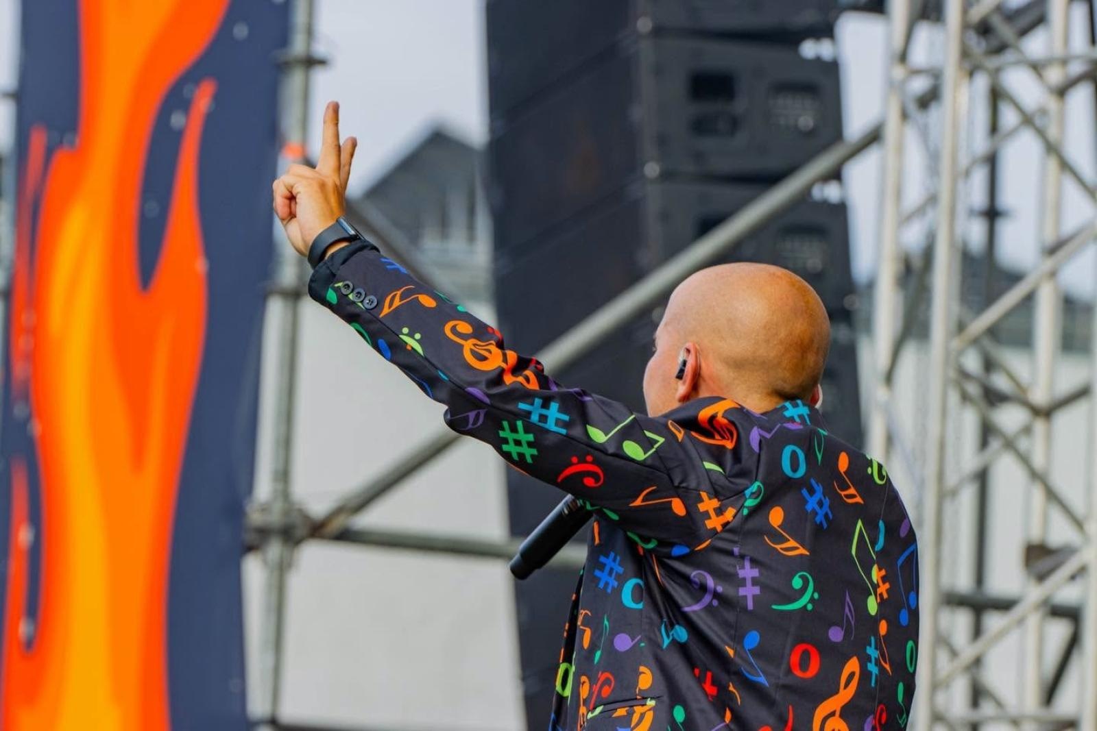Zdjęcie w galerii na portalu naszwodzislaw.com: Reggae ponownie opanowało Wodzisław. Tysiące fanów na festiwalu Najcieplejsze Miejsce na Ziemi [FOTO] wiadomości z regionu