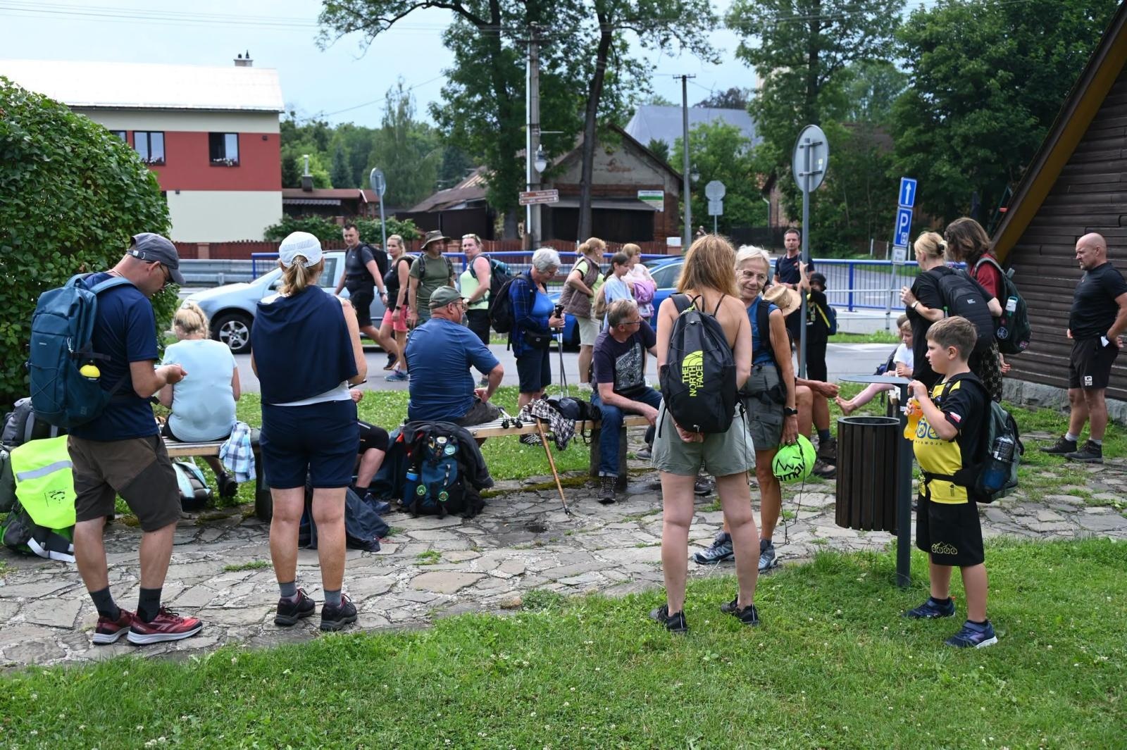 Zdjęcie w galerii na portalu naszwodzislaw.com: Beskidzkie widoki, czeskie szlaki i aktywny wypoczynek. Sobotnie wycieczki przyciągają mieszkańców wiadomości z regionu