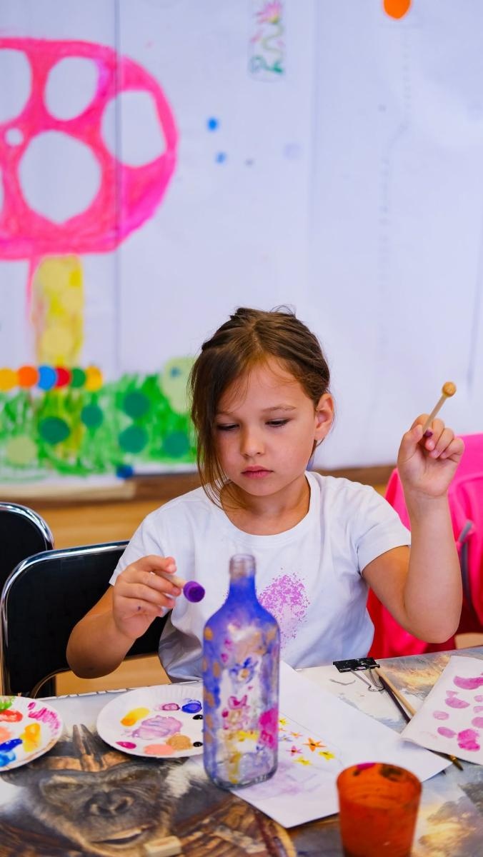 Zdjęcie w galerii na portalu naszwodzislaw.com: Dzieci stworzyły małe dzieła sztuki. Kolorowe lampiony rozświetlą letnie wieczory wiadomości z regionu