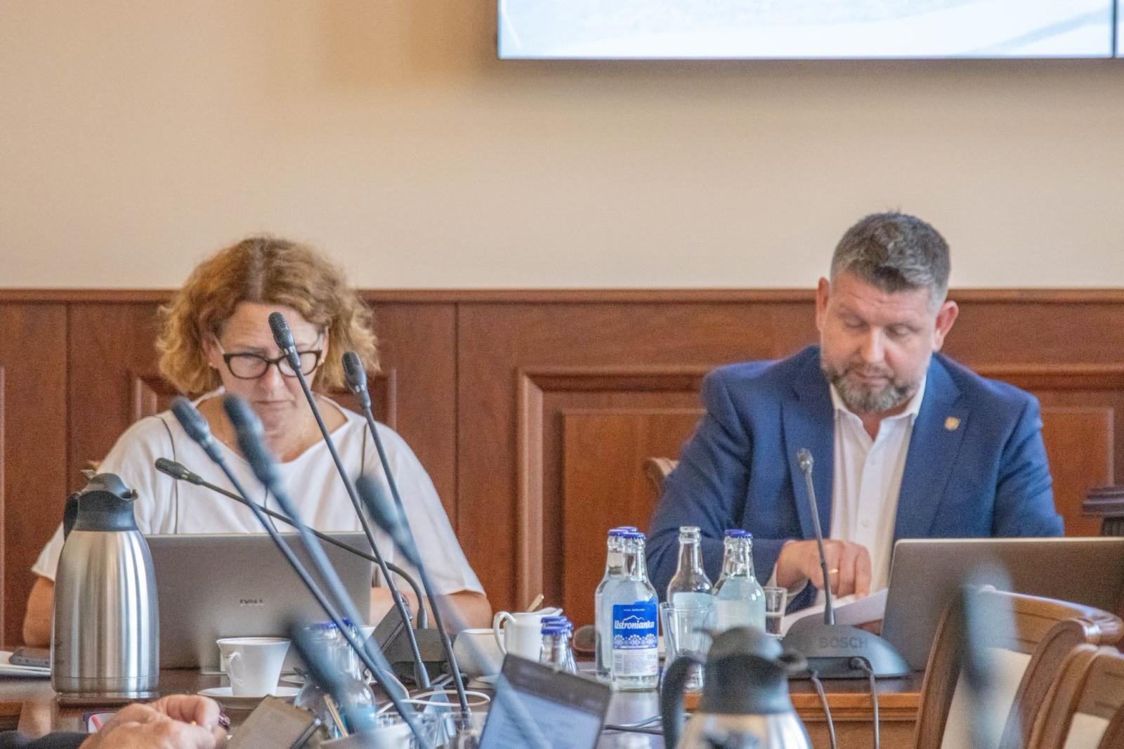 Zdjęcie w galerii na portalu naszwodzislaw.com: Nowe inwestycje, drogi i zmiany w budżecie. Co zdecydowali radni Wodzisławia Śląskiego? wiadomości z regionu