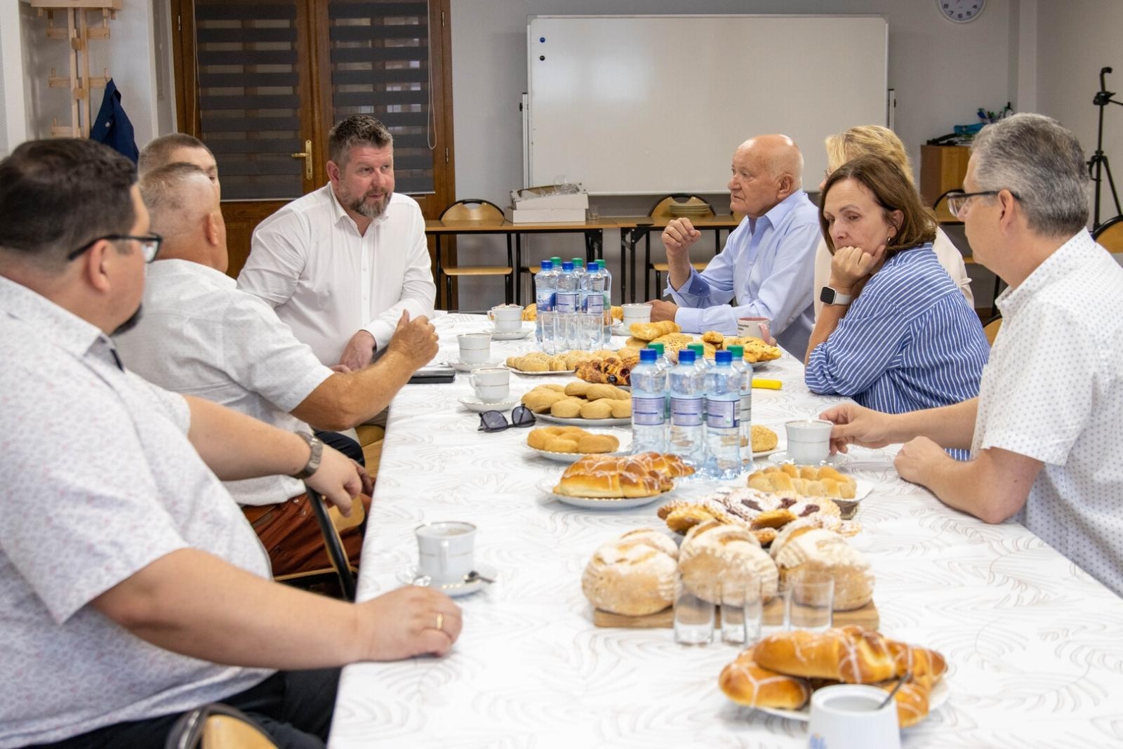 Zdjęcie w galerii na portalu naszwodzislaw.com: Tak rodzi się nowa tradycja. Wawrzynka ma stać się kulinarną wizytówką Wodzisławia wiadomości z regionu