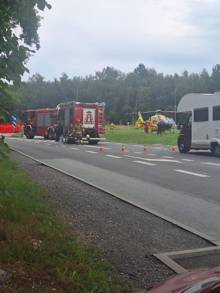 Zdjęcie w galerii na portalu naszwodzislaw.com: Tragedia w Gorzyczkach. Nie żyje 45-letni motocyklista wiadomości z regionu