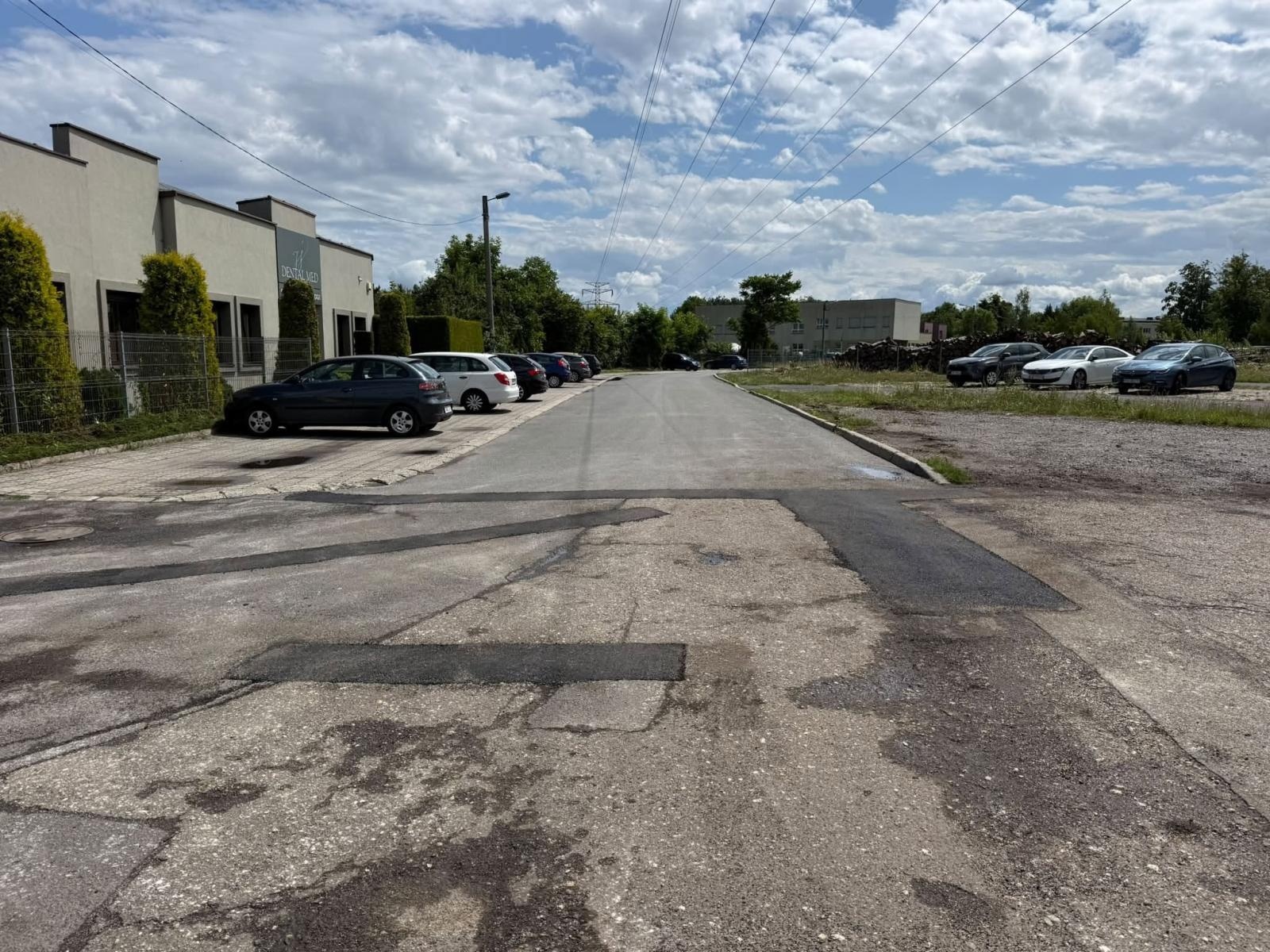Zdjęcie w galerii na portalu naszwodzislaw.com: Wilchwy z kolejnymi inwestycjami drogowymi. Remonty trwają, ruszyła długo wyczekiwana przebudowa wiadomości z regionu