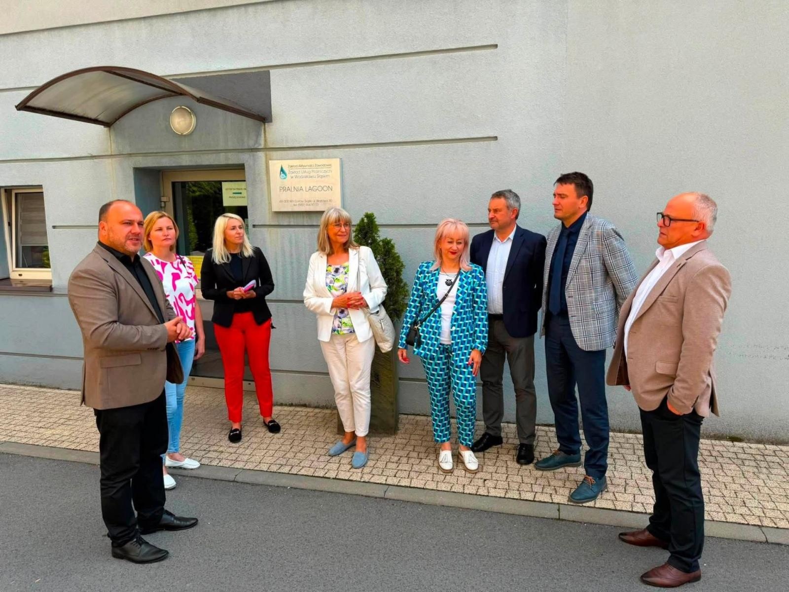 Zdjęcie w galerii na portalu naszwodzislaw.com: Wodzisławski ZAZ inspiruje inne samorządy. Goście z Myszkowa poznawali sprawdzone rozwiązania wiadomości z regionu