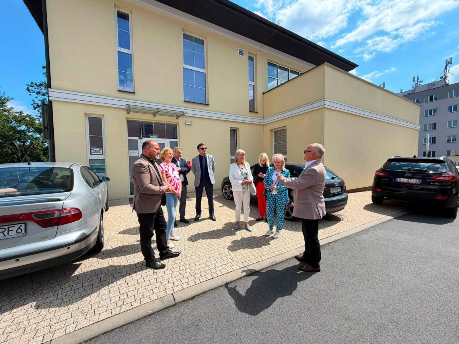 Zdjęcie w galerii na portalu naszwodzislaw.com: Wodzisławski ZAZ inspiruje inne samorządy. Goście z Myszkowa poznawali sprawdzone rozwiązania wiadomości z regionu