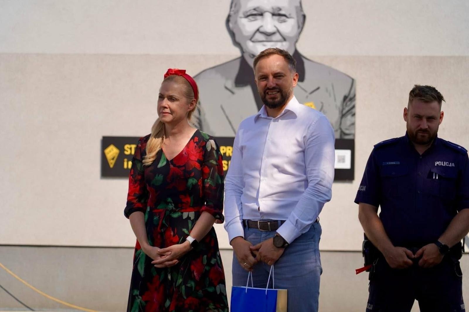 Zdjęcie w galerii na portalu naszwodzislaw.com: Młodzi strażacy rozpoczęli wyjątkową przygodę. Pierwszy obóz pożarniczy w Rydułtowach wiadomości z regionu