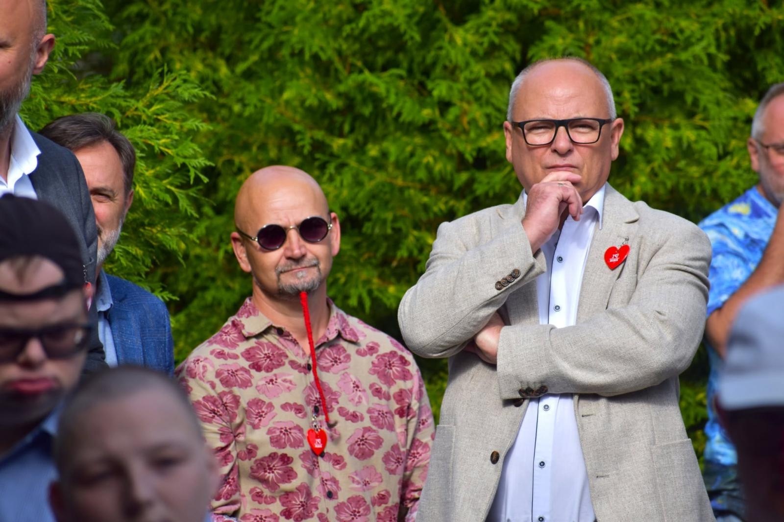 Zdjęcie w galerii na portalu naszwodzislaw.com: Olza znów rozbrzmiała bluesem. Setki osób bawiły się podczas wyjątkowego wydarzenia wiadomości z regionu
