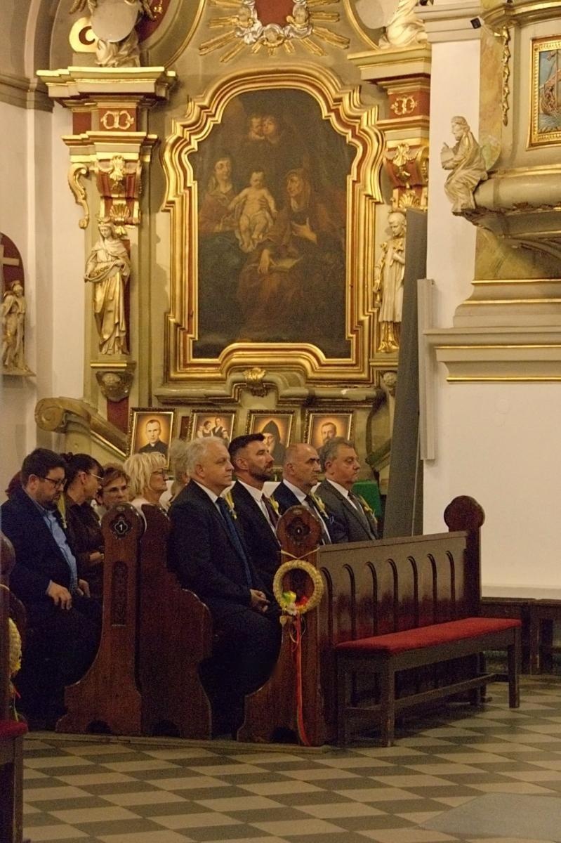 Zdjęcie w galerii na portalu naszwodzislaw.com: Pszów podziękował za plony. Dożynki przyciągnęły mieszkańców i gości [FOTO] wiadomości z regionu