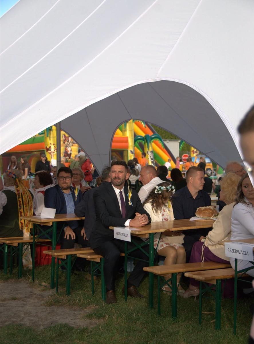 Zdjęcie w galerii na portalu naszwodzislaw.com: Pszów podziękował za plony. Dożynki przyciągnęły mieszkańców i gości [FOTO] wiadomości z regionu