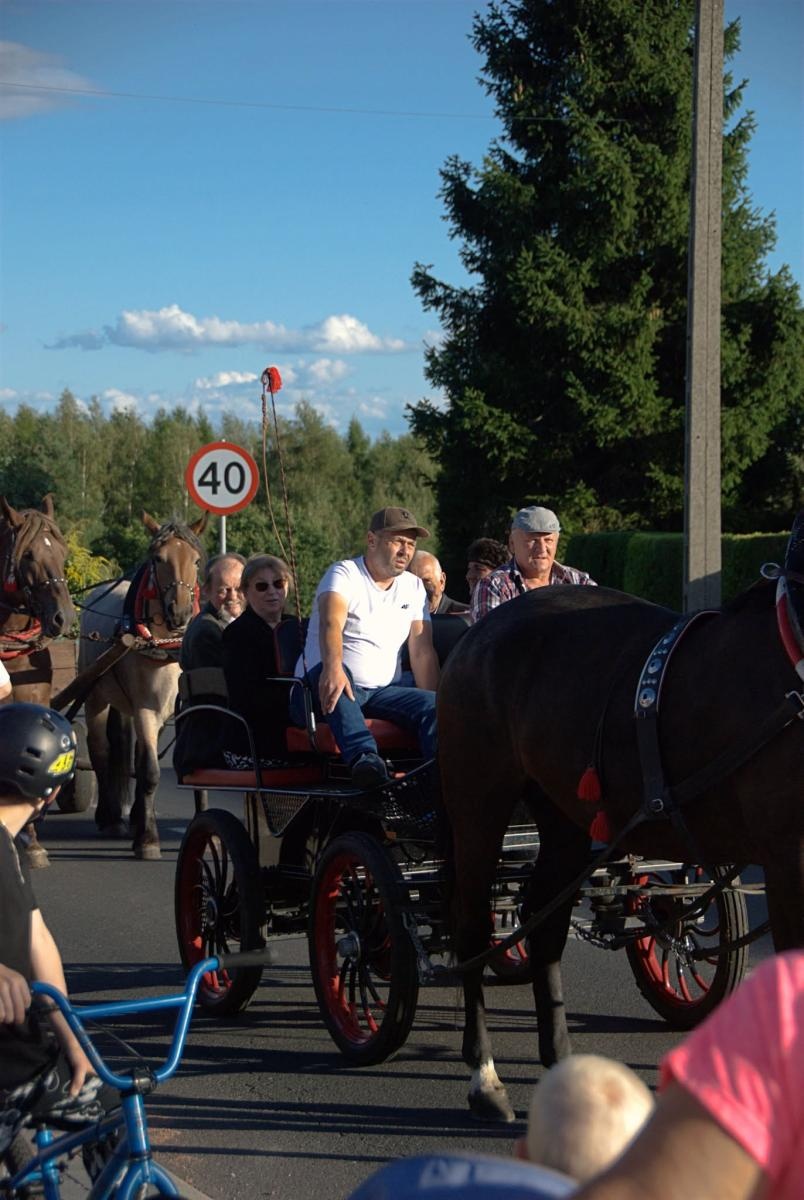 Zdjęcie w galerii na portalu naszwodzislaw.com: Pszów podziękował za plony. Dożynki przyciągnęły mieszkańców i gości [FOTO] wiadomości z regionu