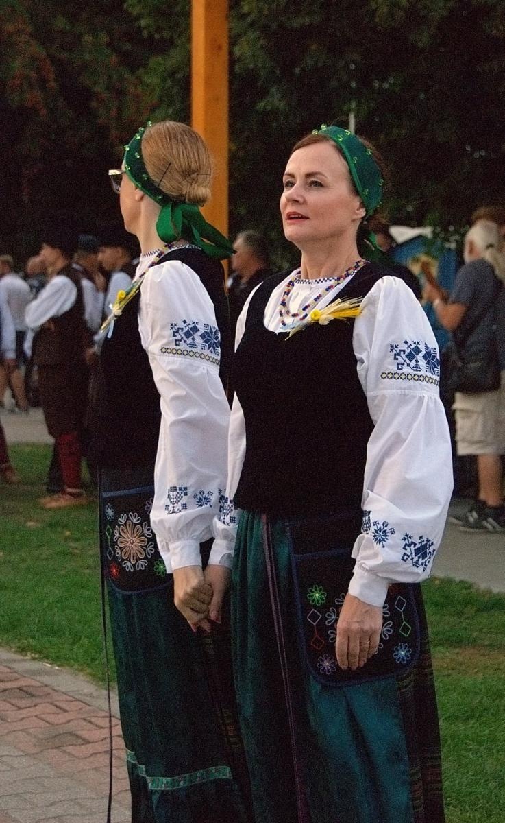 Zdjęcie w galerii na portalu naszwodzislaw.com: Pszów podziękował za plony. Dożynki przyciągnęły mieszkańców i gości [FOTO] wiadomości z regionu